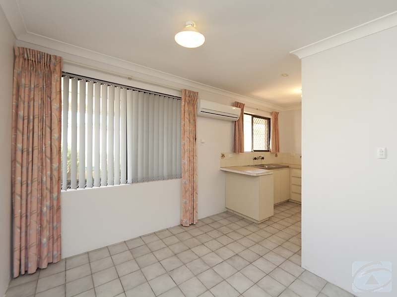 4/86 Westfield Rd, Kelmscott WA 6111