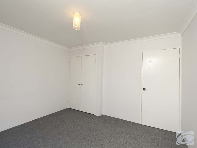4/86 Westfield Rd, Kelmscott WA 6111