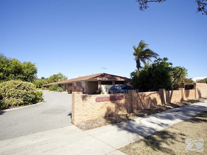 4/86 Westfield Rd, Kelmscott WA 6111