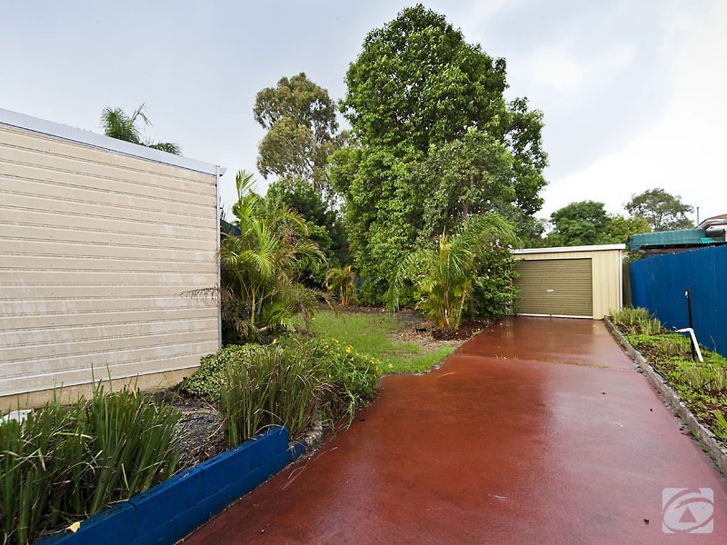 62 Schruth Street, Kelmscott WA 6111