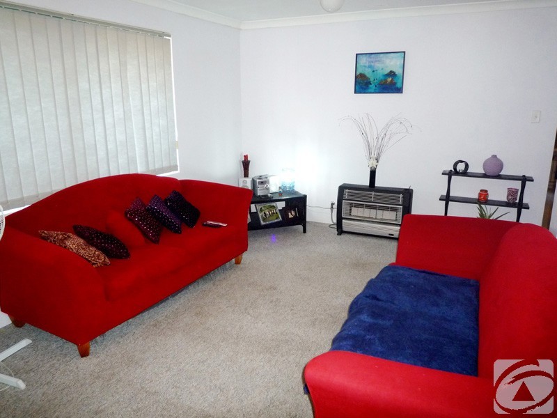 4a Moondyne Court, Seville Grove WA 6112