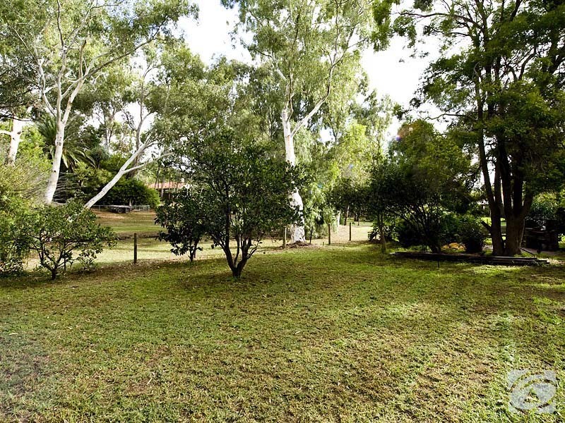 12 Shaw Place, Mount Nasura WA 6112