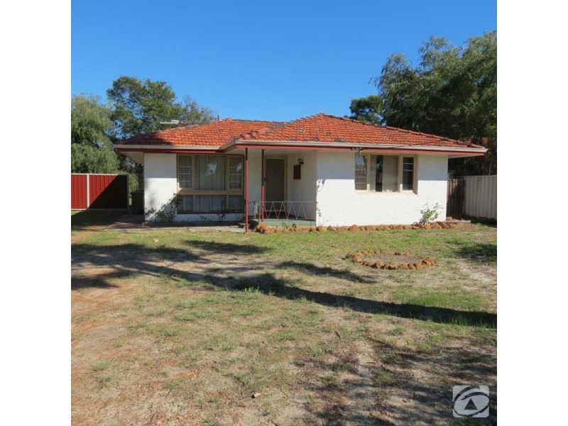 24 Hollybush Way, Kelmscott WA 6111