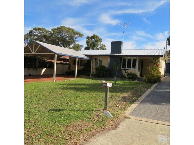 17a Arnott Ct, Kelmscott WA 6111