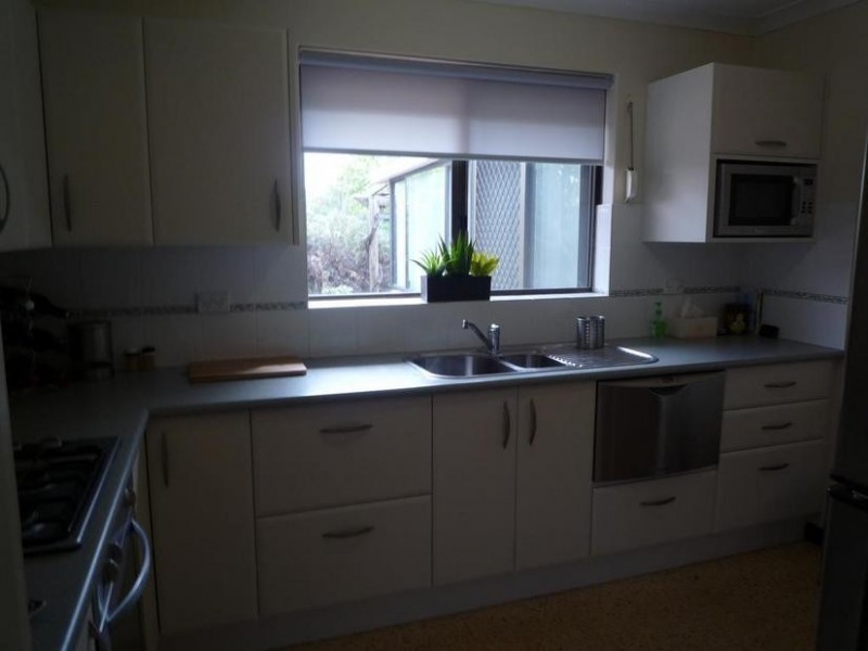 11/9 Third Avenue, Kelmscott WA 6111