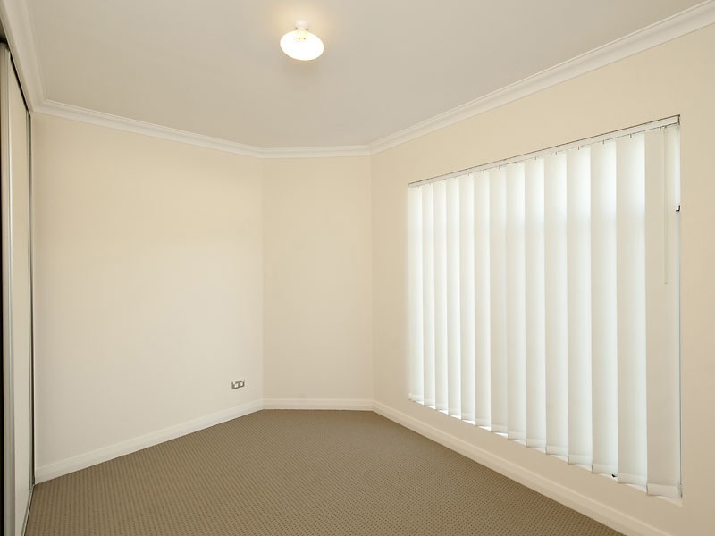 3/156 Streich Avenue, Kelmscott WA 6111