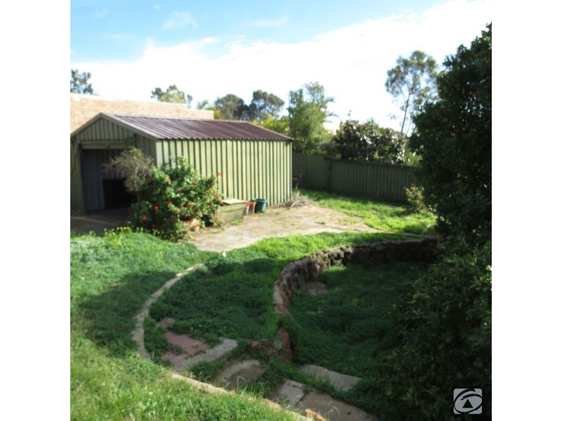 14 DU MAURIER RD, North Lake WA 6163