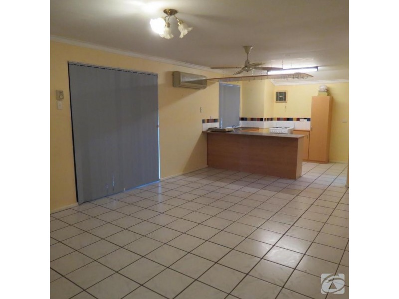 1 Cohuna Drive, Armadale WA 6112