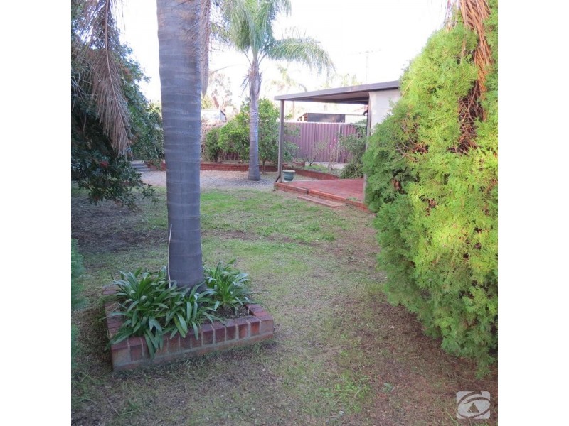 18 Selsdon Court, Camillo WA 6111