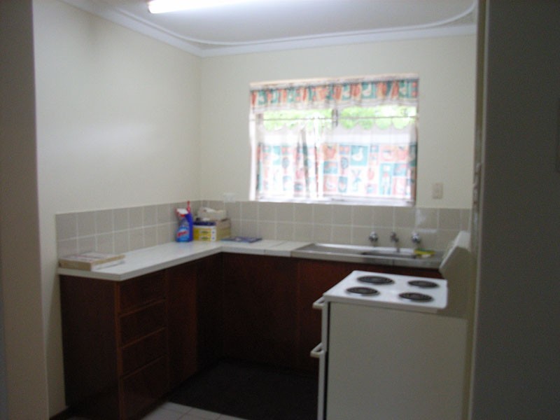 37b Ward Cres, Kelmscott WA 6111