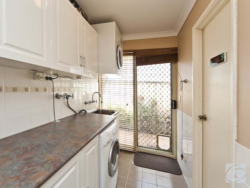 52 Strawberry Drive, Seville Grove WA 6112