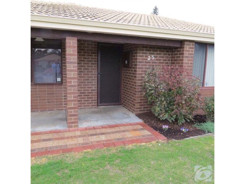 25 Tollington Park Rd, Kelmscott WA 6111