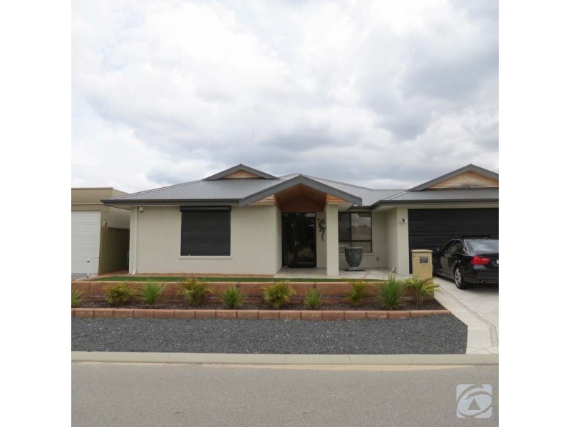 11 Peartree Terrace, Seville Grove WA 6112