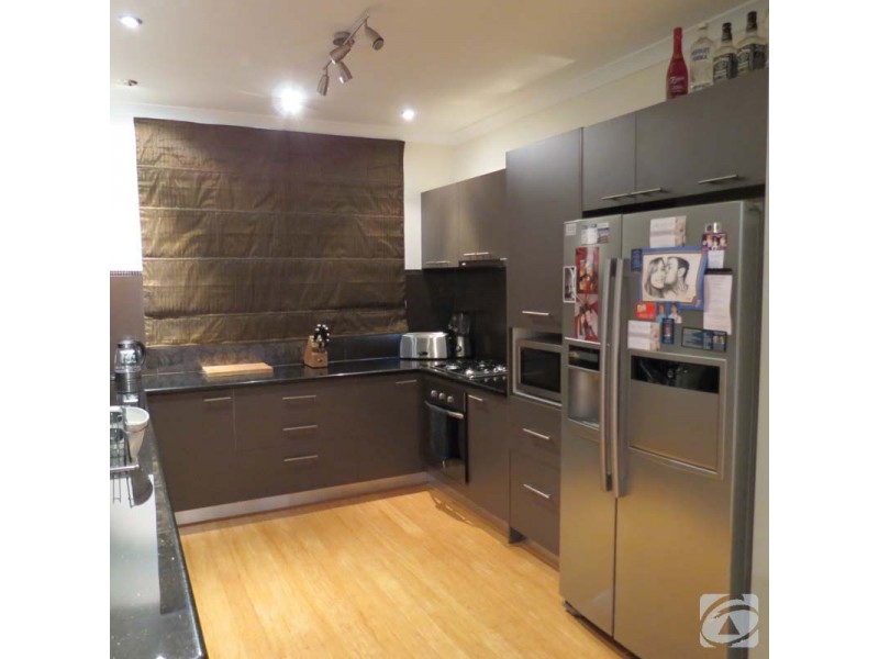 11 Peartree Terrace, Seville Grove WA 6112