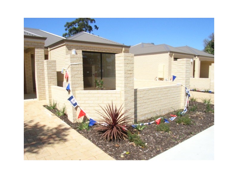 1/128 Westfield Rd, Camillo WA 6111