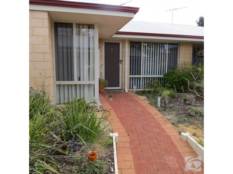 3/12 Mahara Rd, Kelmscott WA 6111