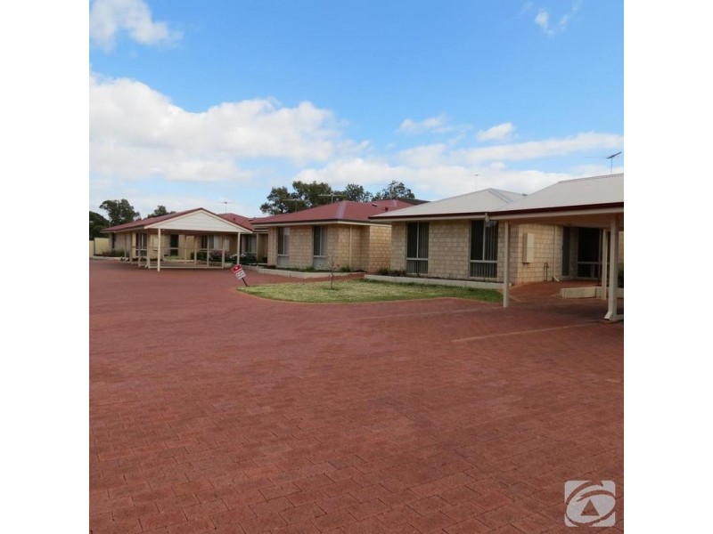 3/12 Mahara Rd, Kelmscott WA 6111