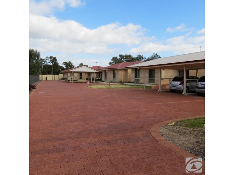 3/12 Mahara Rd, Kelmscott WA 6111