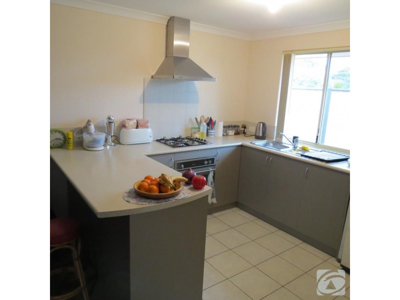 8/12 Mahara Rd, Kelmscott WA 6111