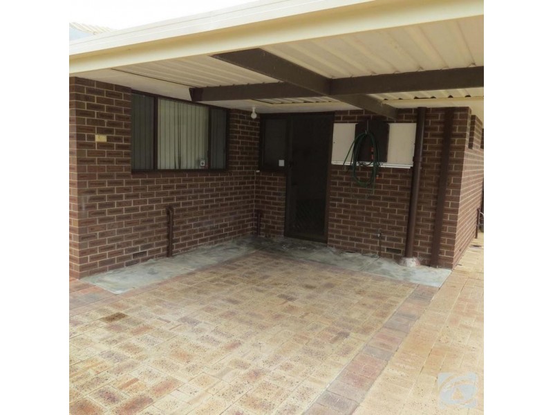 25 Tollington Park Road, Kelmscott WA 6111