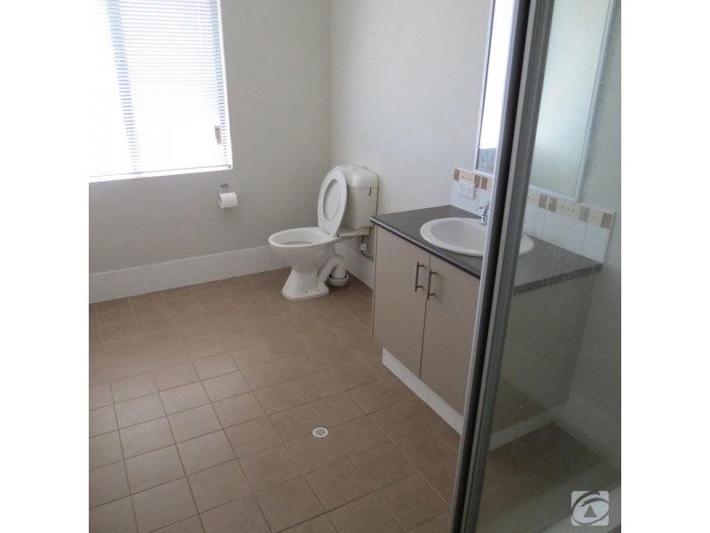 211 Wungong Road, Brookdale WA 6112