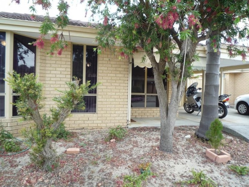 7/63 Third Ave, Kelmscott WA 6111
