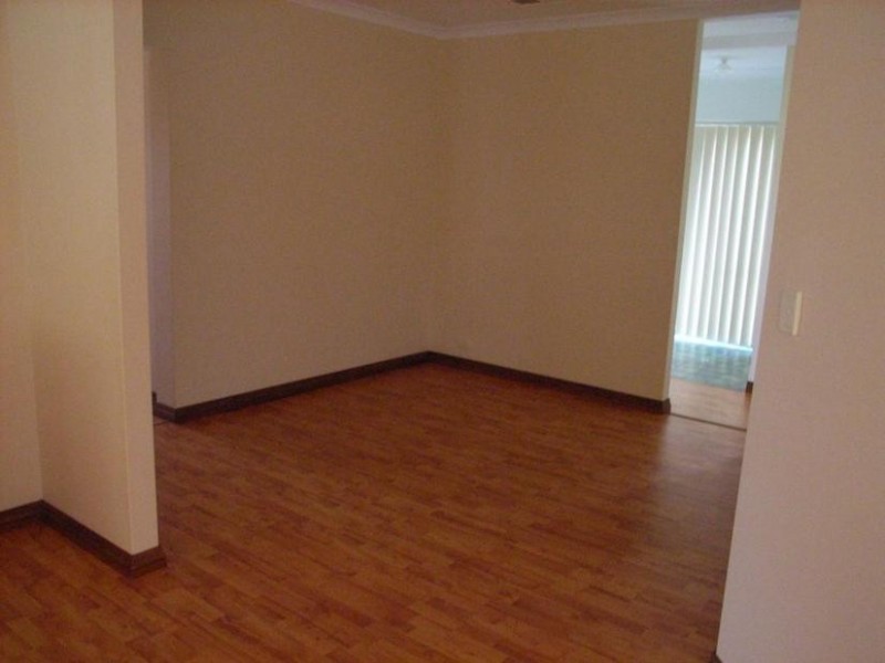 17B Mars St, Carlisle WA 6101