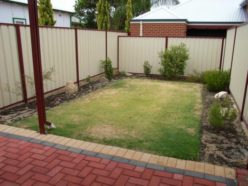 17B Mars St, Carlisle WA 6101