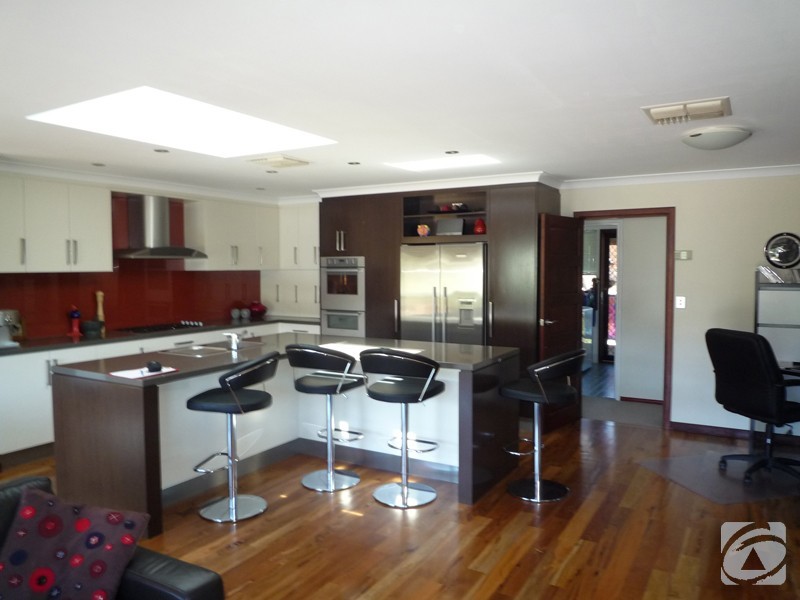 5 Mundanup Close, Kelmscott WA 6111