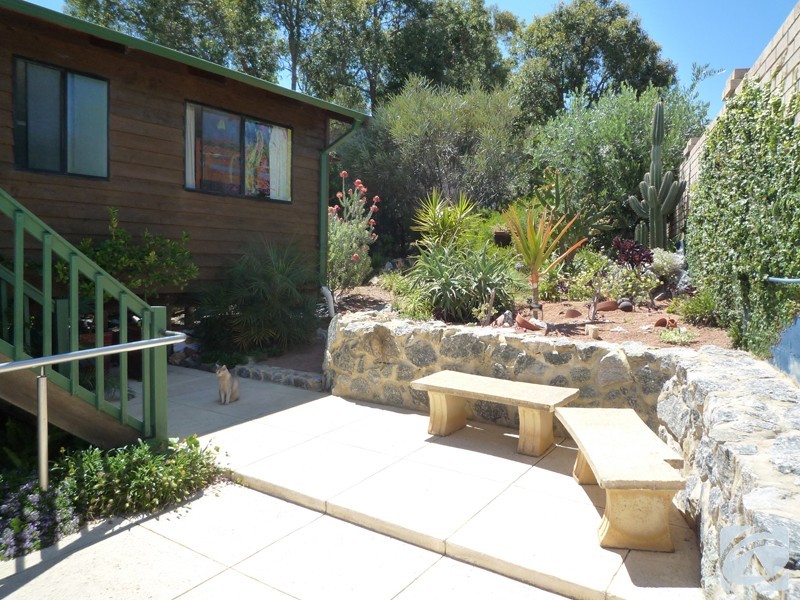 5 Mundanup Close, Kelmscott WA 6111