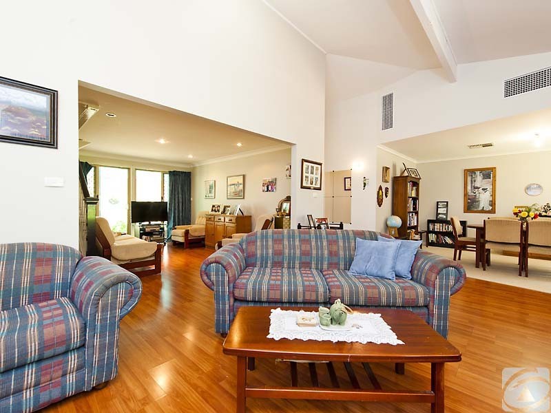 73 Beenyup Rd, Byford WA 6122