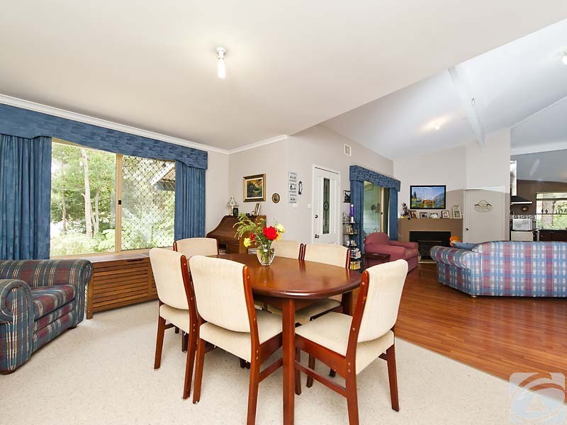 73 Beenyup Rd, Byford WA 6122