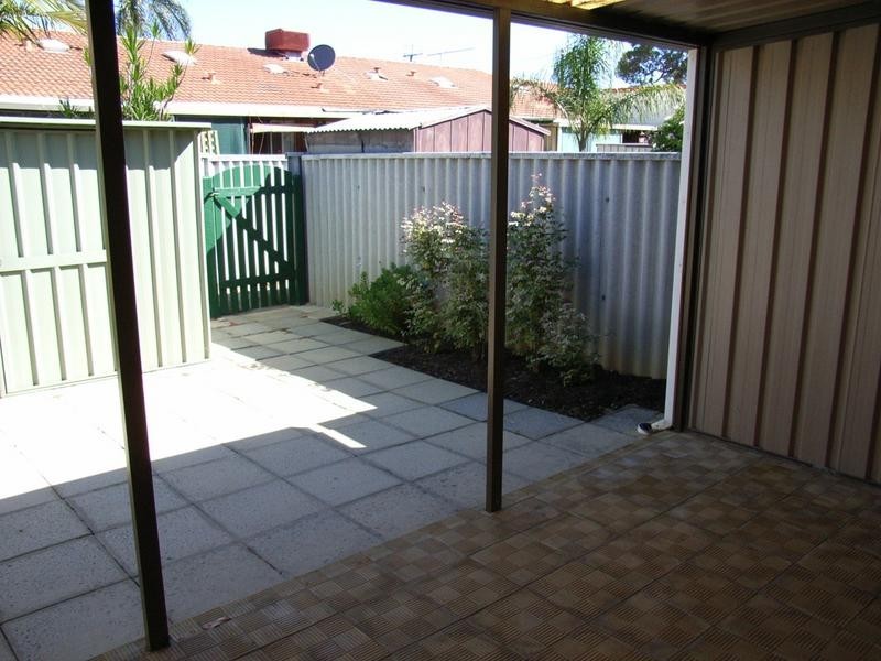 5/3 Netley Place, Armadale WA 6112
