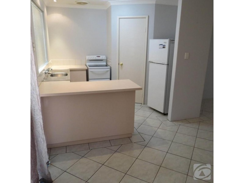 Lot 1, 2/190 Cammillo Rd, Kelmscott WA 6111