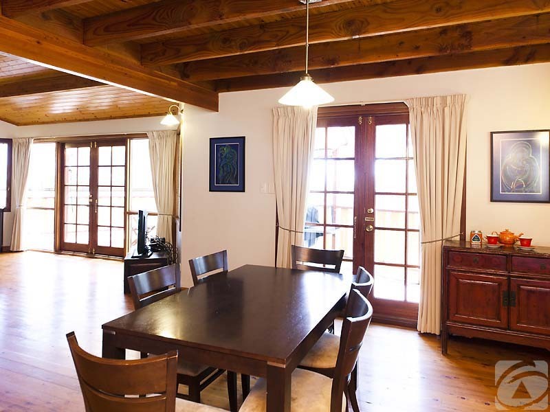 1 Mundanup Cl, Kelmscott WA 6111