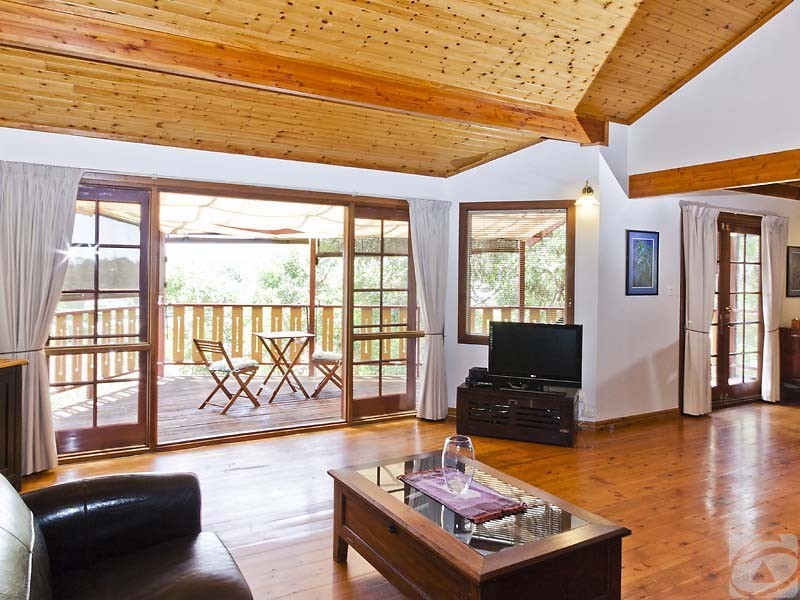 1 Mundanup Cl, Kelmscott WA 6111