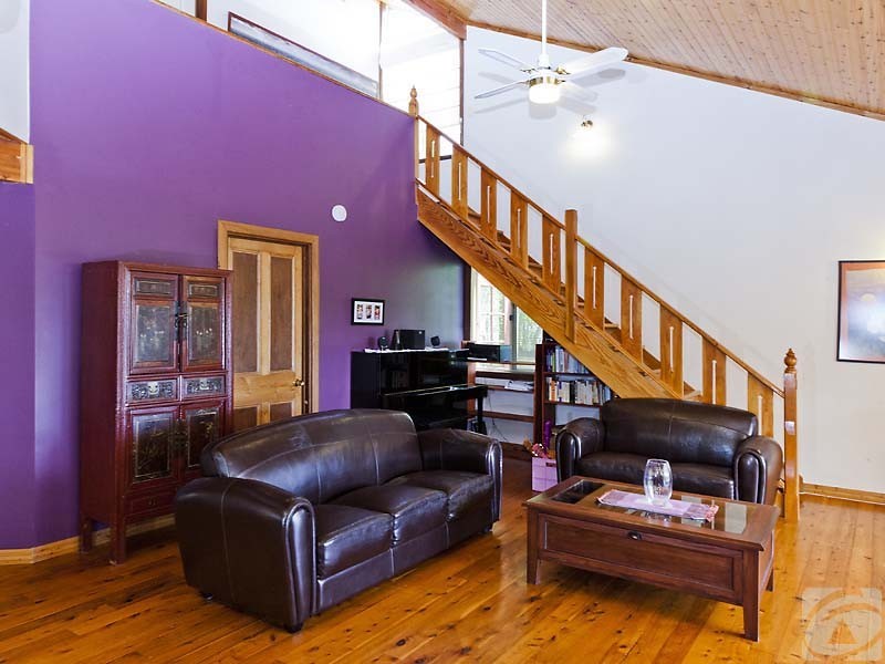 1 Mundanup Cl, Kelmscott WA 6111