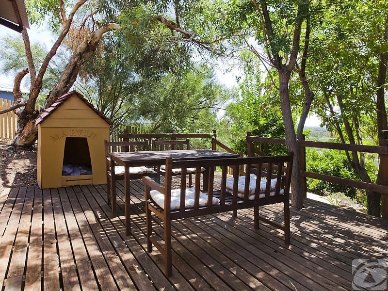 1 Mundanup Cl, Kelmscott WA 6111