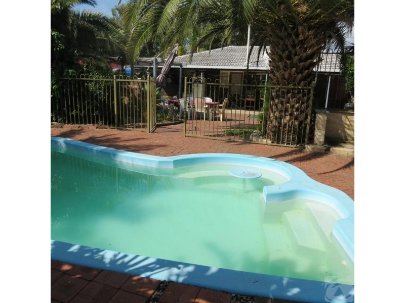 11 Parkfield Road, Kelmscott WA 6111