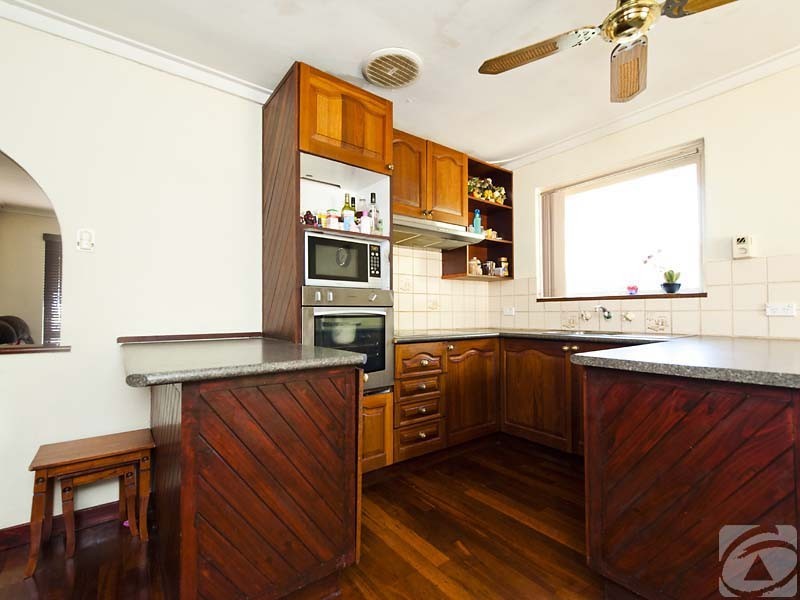 55 Connell Avenue, Kelmscott WA 6111