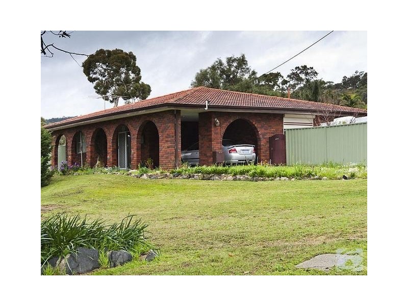 17 Kevin Rd, Kelmscott WA 6111