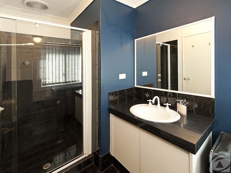 66 Riverside Lane, Seville Grove WA 6112