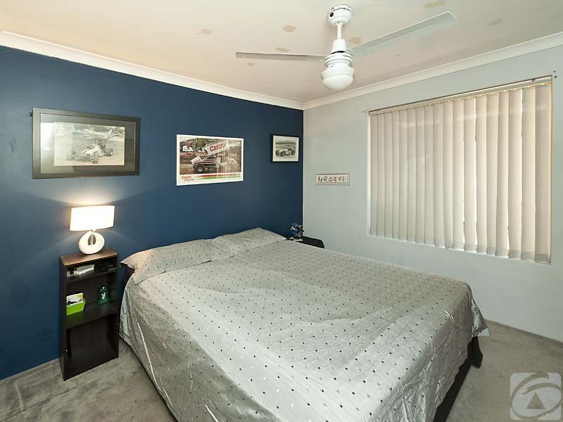 66 Riverside Lane, Seville Grove WA 6112