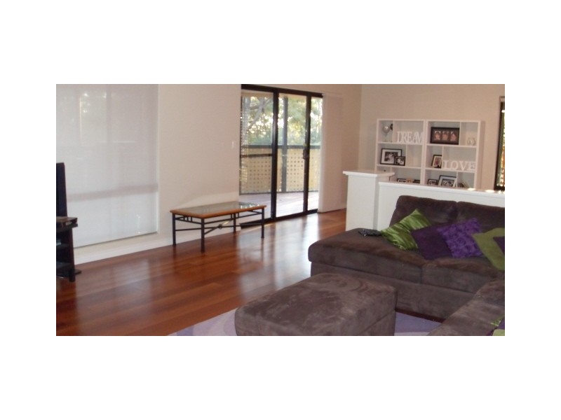 31 Dumas Dr, Bedfordale WA 6112