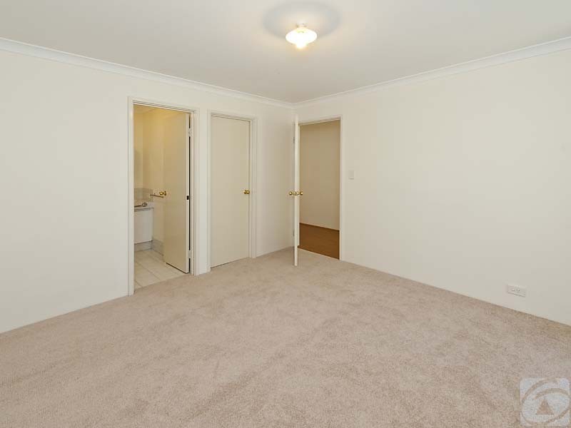 83 Lauterbach Dr, Gosnells WA 6110