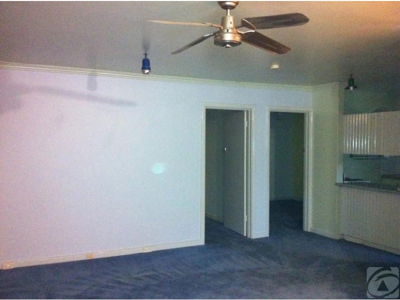 14b Nicholas St, Gosnells WA 6110