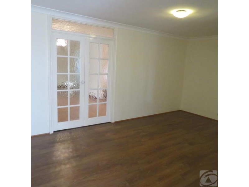 84 Ypres Rd, Camillo WA 6111