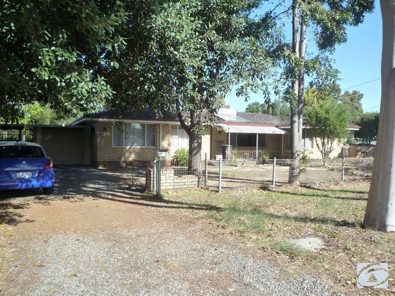 3 Dean Street, Kelmscott WA 6111