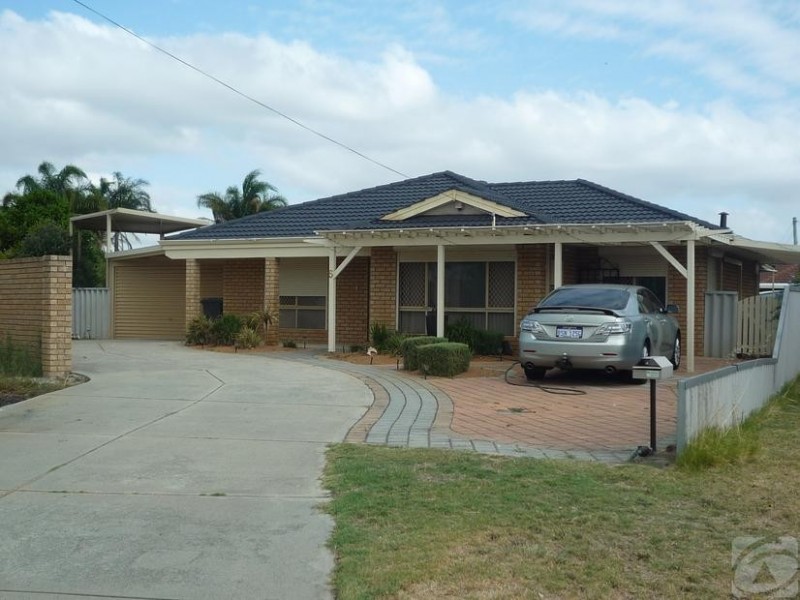 5 Kara Ct, Seville Grove WA 6112