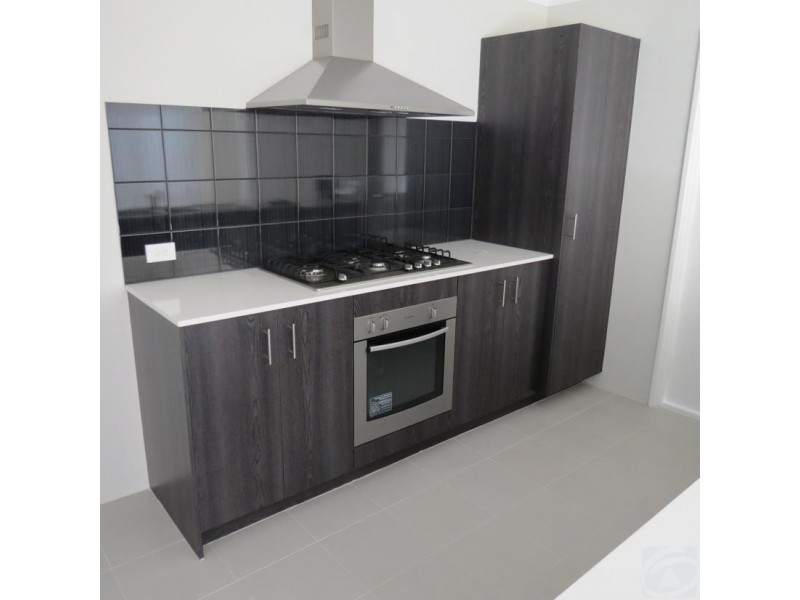 6 Montpellier Way, Piara Waters WA 6112